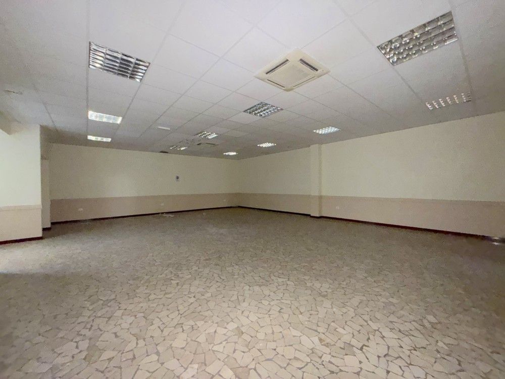 Ufficio ampia metratura in pieno centro